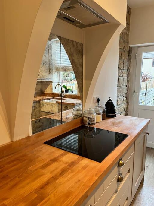 Wellington Cottage Ilkley Exterior photo